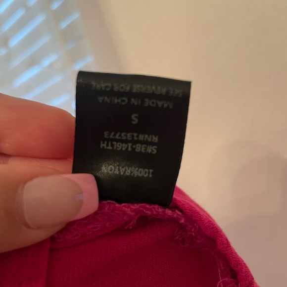 VICI Sleeveless V-neck Tank Top - Picture 8 of 8